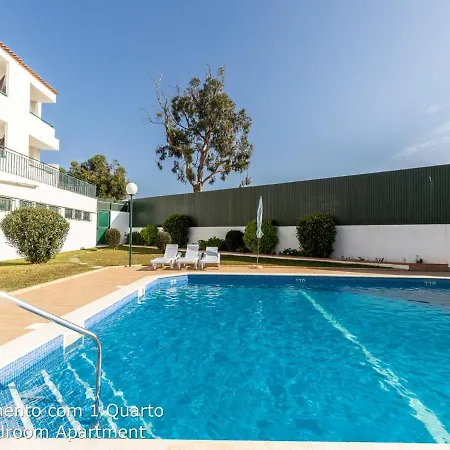 아파트 Akisol Oura