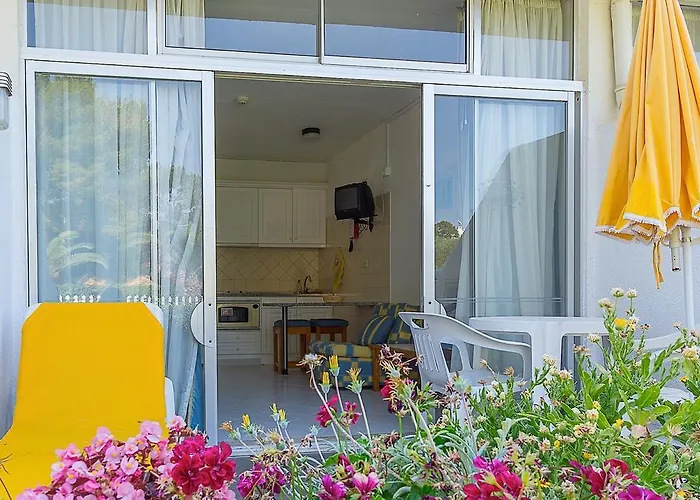 阿奇索阿尔布费拉乌拉公寓