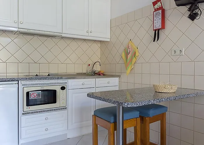 阿奇索阿尔布费拉乌拉公寓