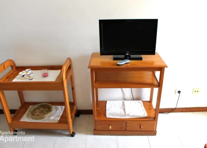 阿奇索阿尔布费拉乌拉公寓 *